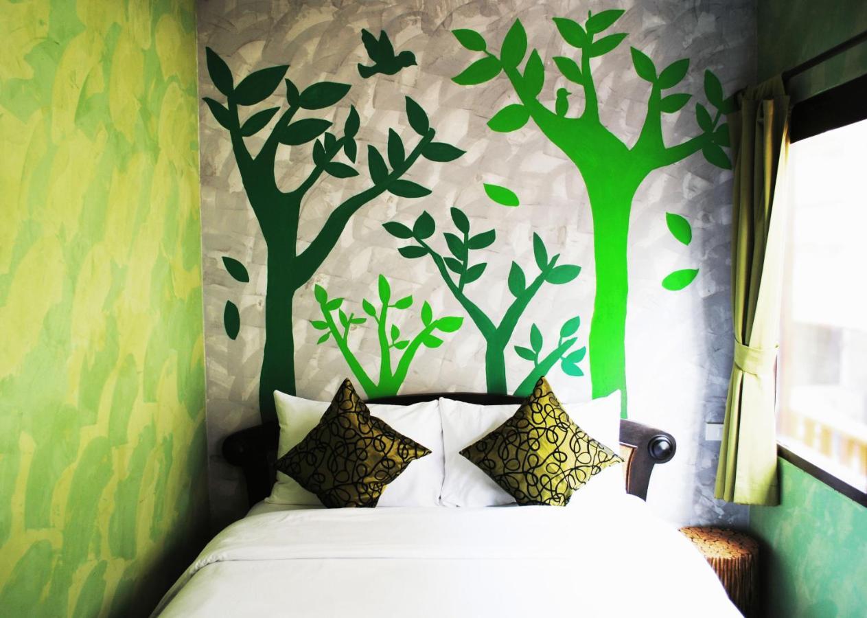 Focal Local Bed & Breakfast Bangkok Habitación foto